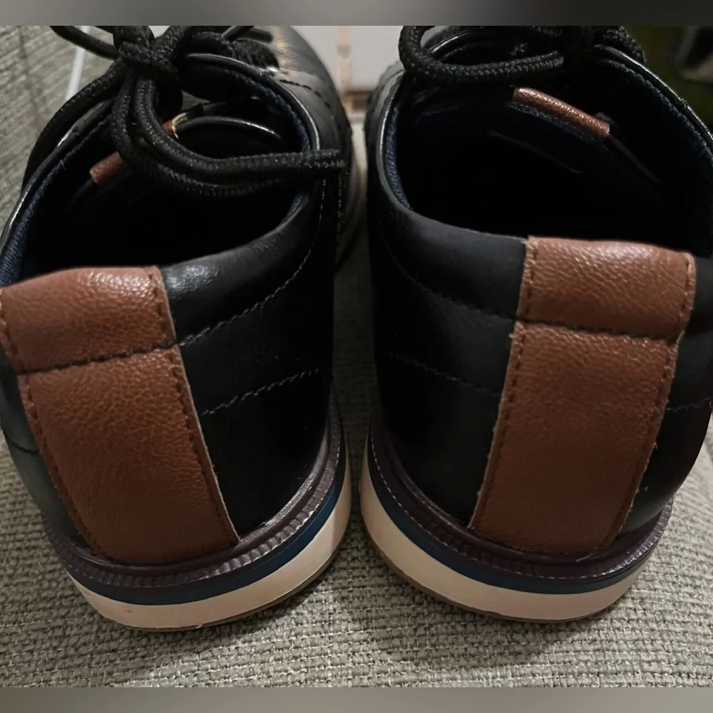 Nordstrom Kids Boys Nodorian Dress Shoe Black Kid Size 1 Used Vegan W/Sponge